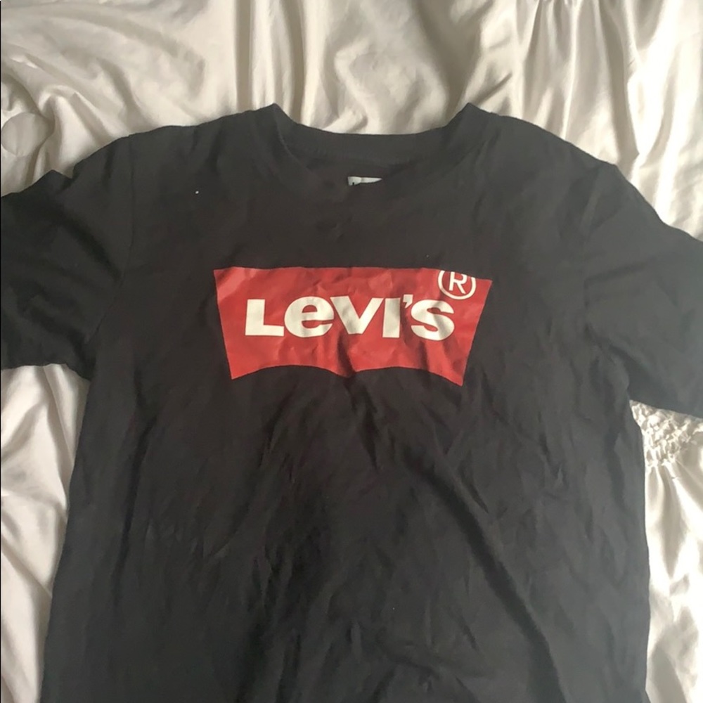 Levi’s shirt
